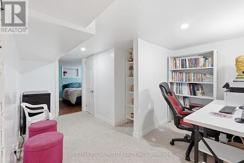 127 Park Row N, Hamilton, ON 