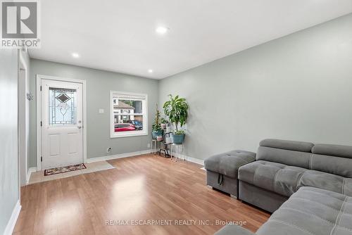 127 Park Row N, Hamilton, ON 