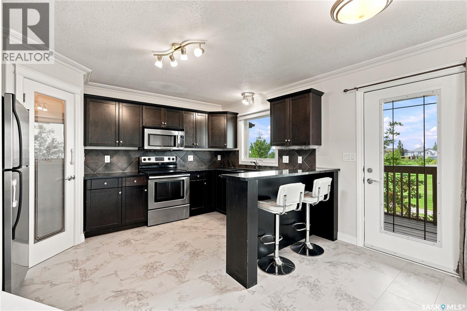 107 119 Hampton Circle, Saskatoon, SK