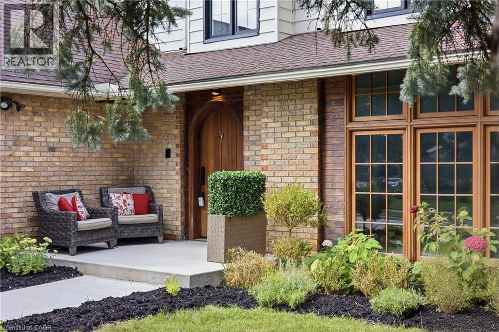 416 Clairbrook Crescent, Waterloo, ON