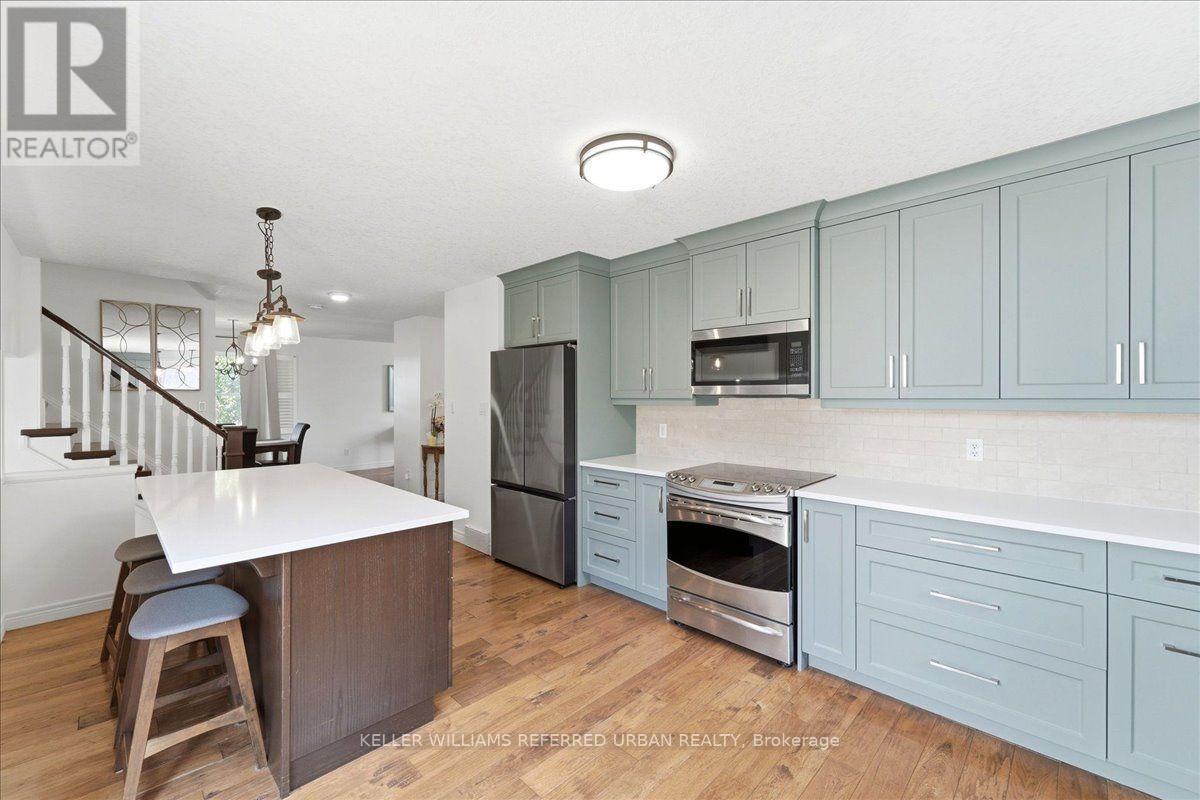 900 Keewatin Place, Kitchener, ON
