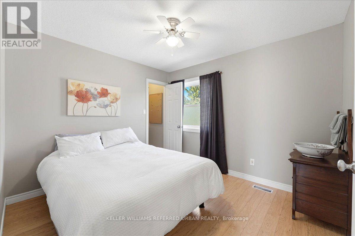900 Keewatin Place, Kitchener, ON