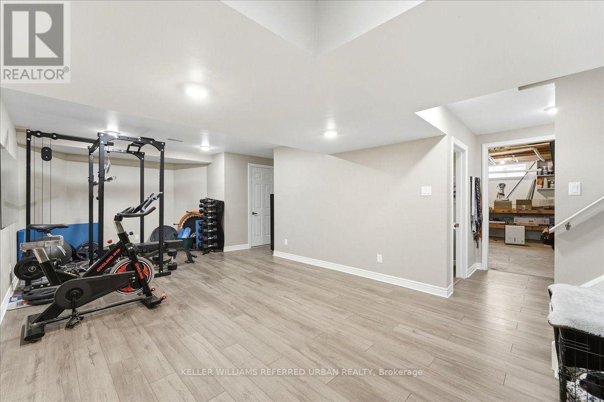 900 Keewatin Place, Kitchener, ON