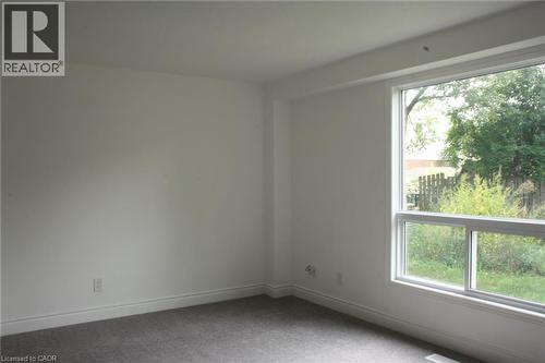 144 Sekura Crescent, Cambridge, ON 