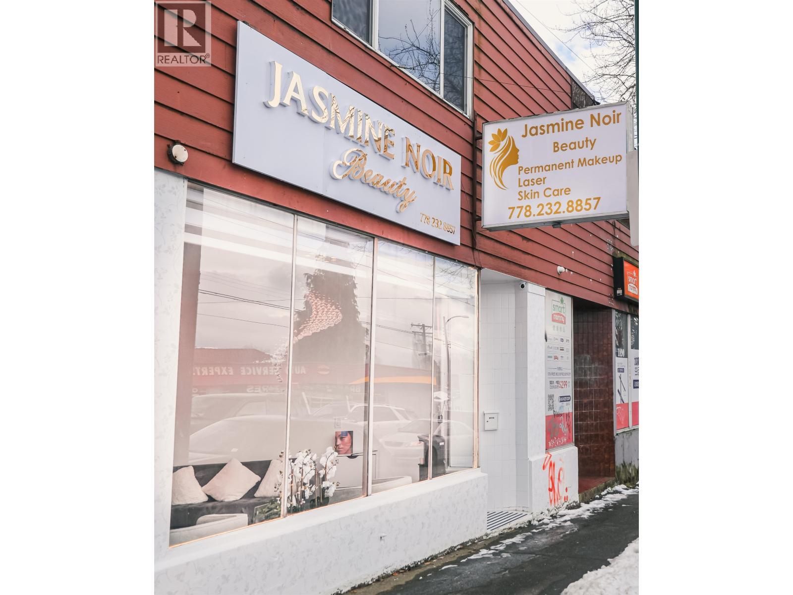 1892 Kingsway, Vancouver, BC