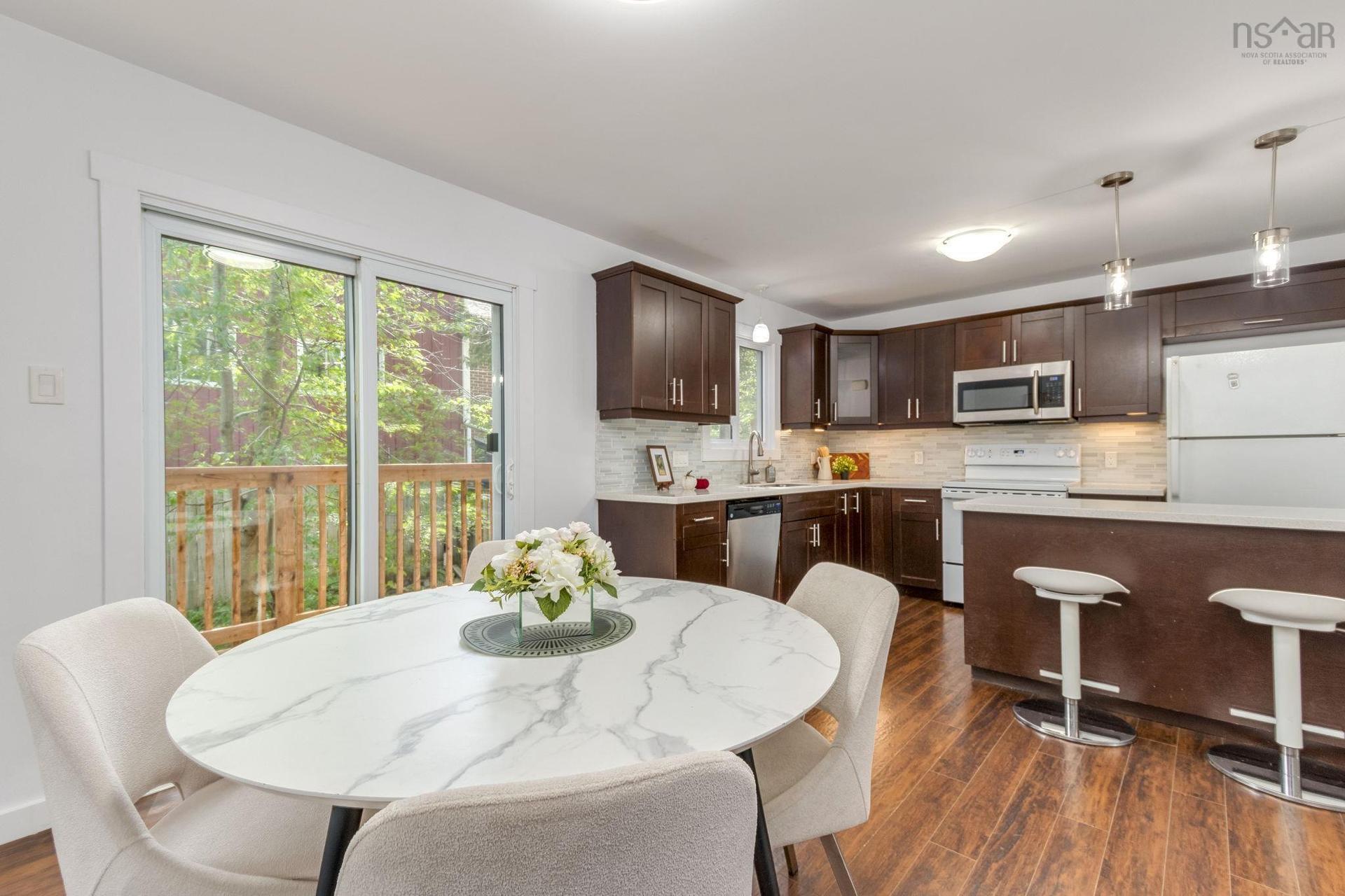 24 Fourth Street, Bedford, NS
