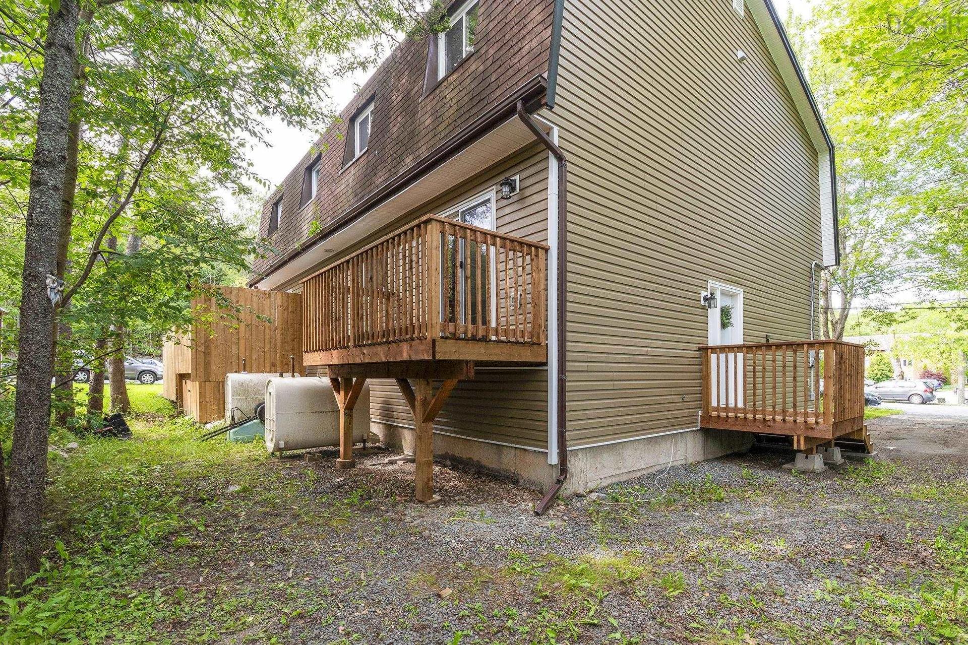 24 Fourth Street, Bedford, NS