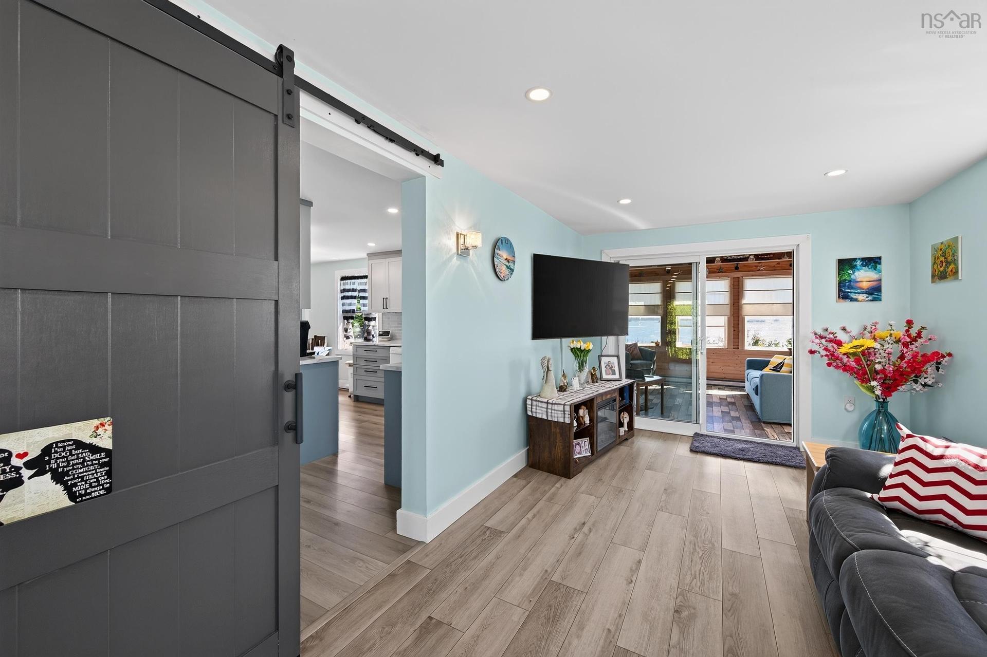 16335 Highway 7, Pleasant Harbour, NS