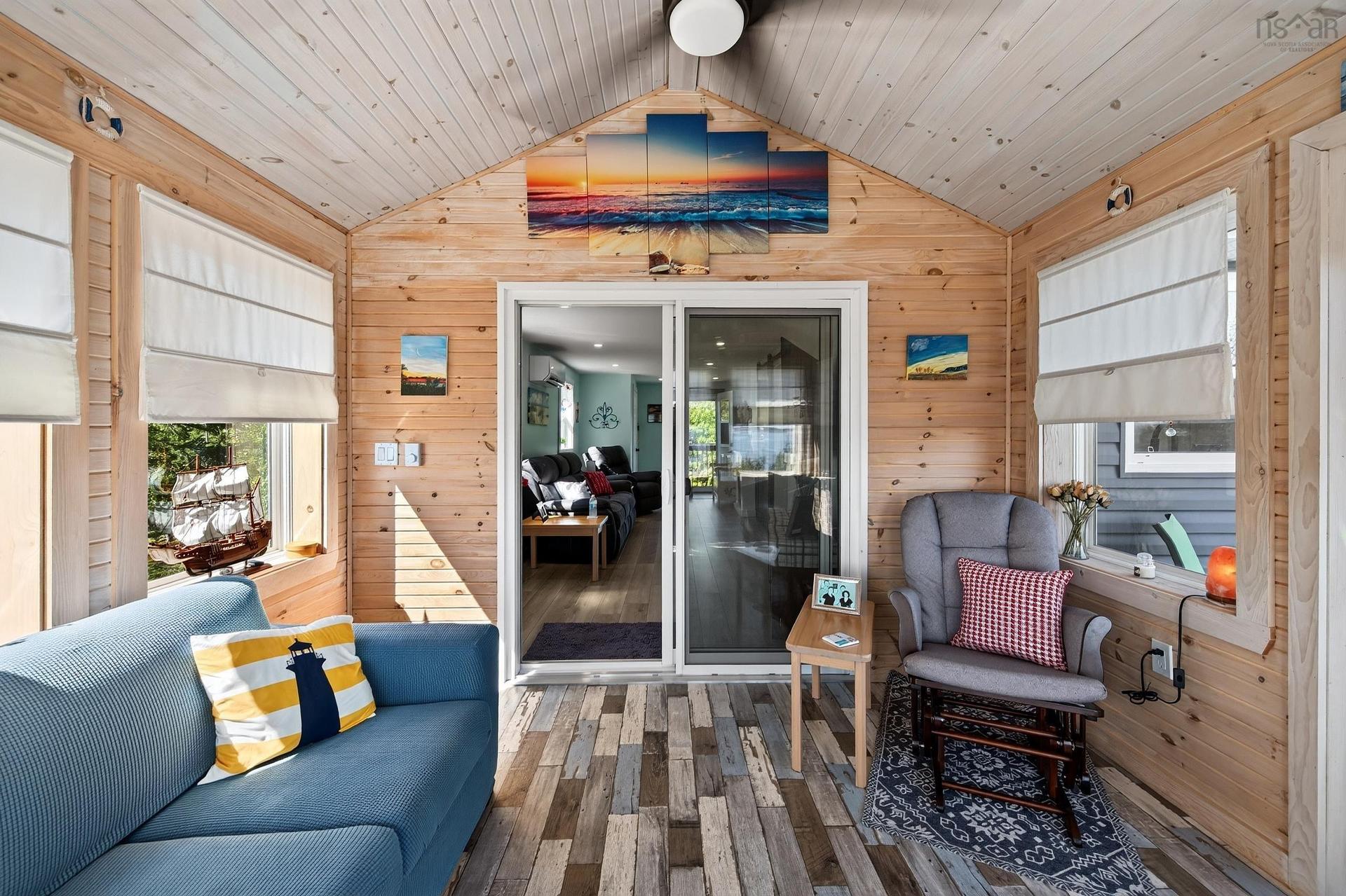 16335 Highway 7, Pleasant Harbour, NS