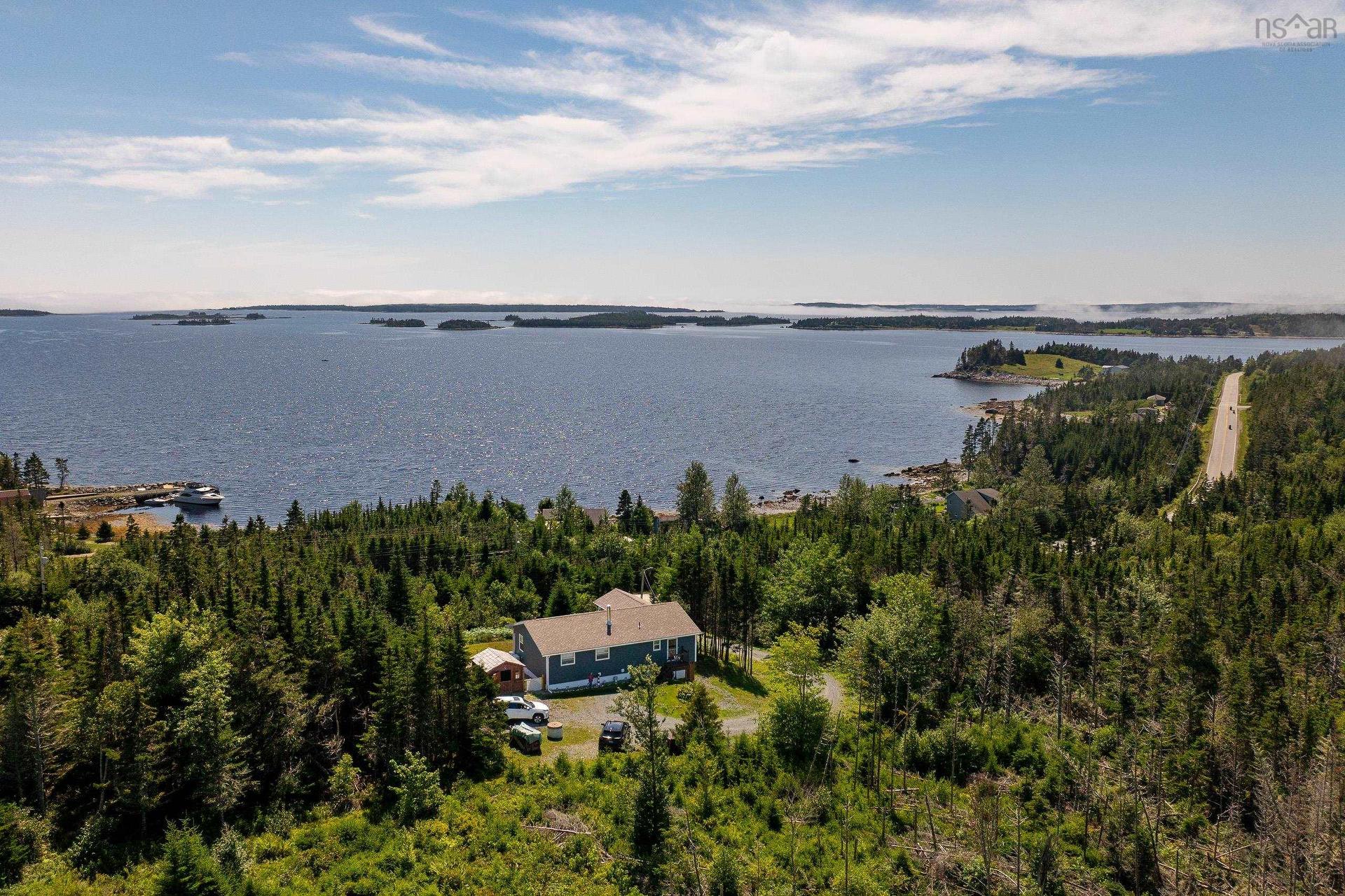 16335 Highway 7, Pleasant Harbour, NS