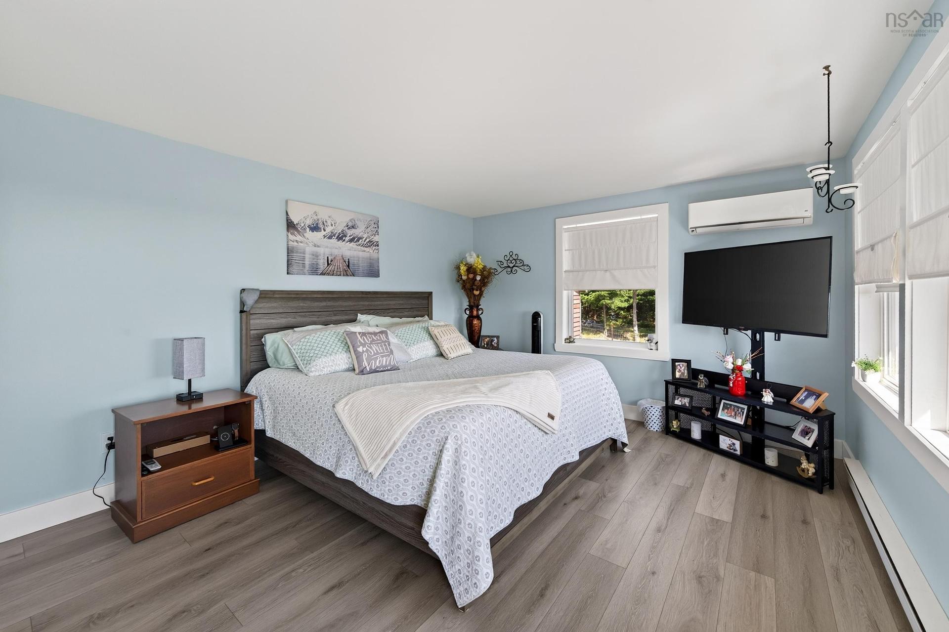 16335 Highway 7, Pleasant Harbour, NS