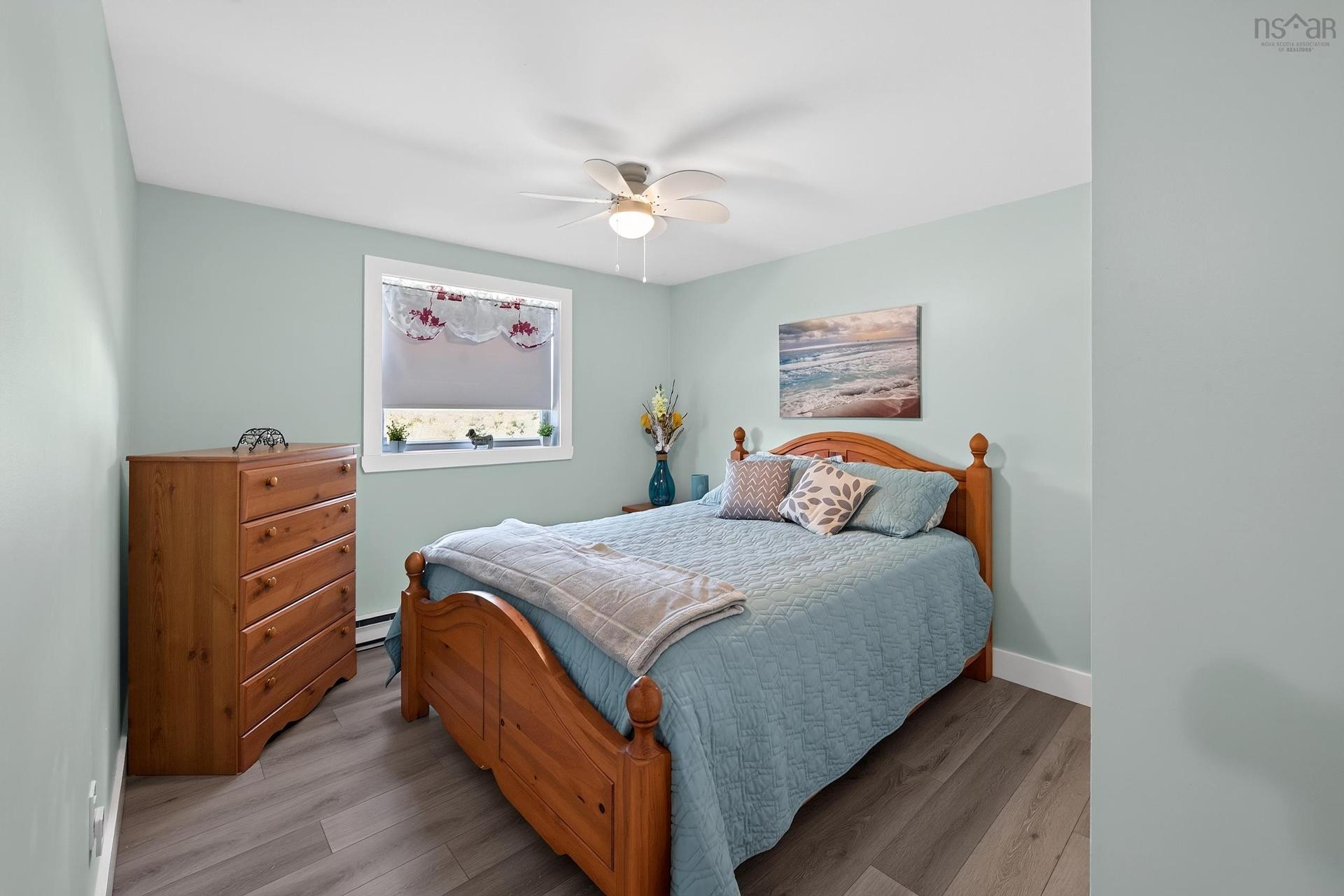 16335 Highway 7, Pleasant Harbour, NS
