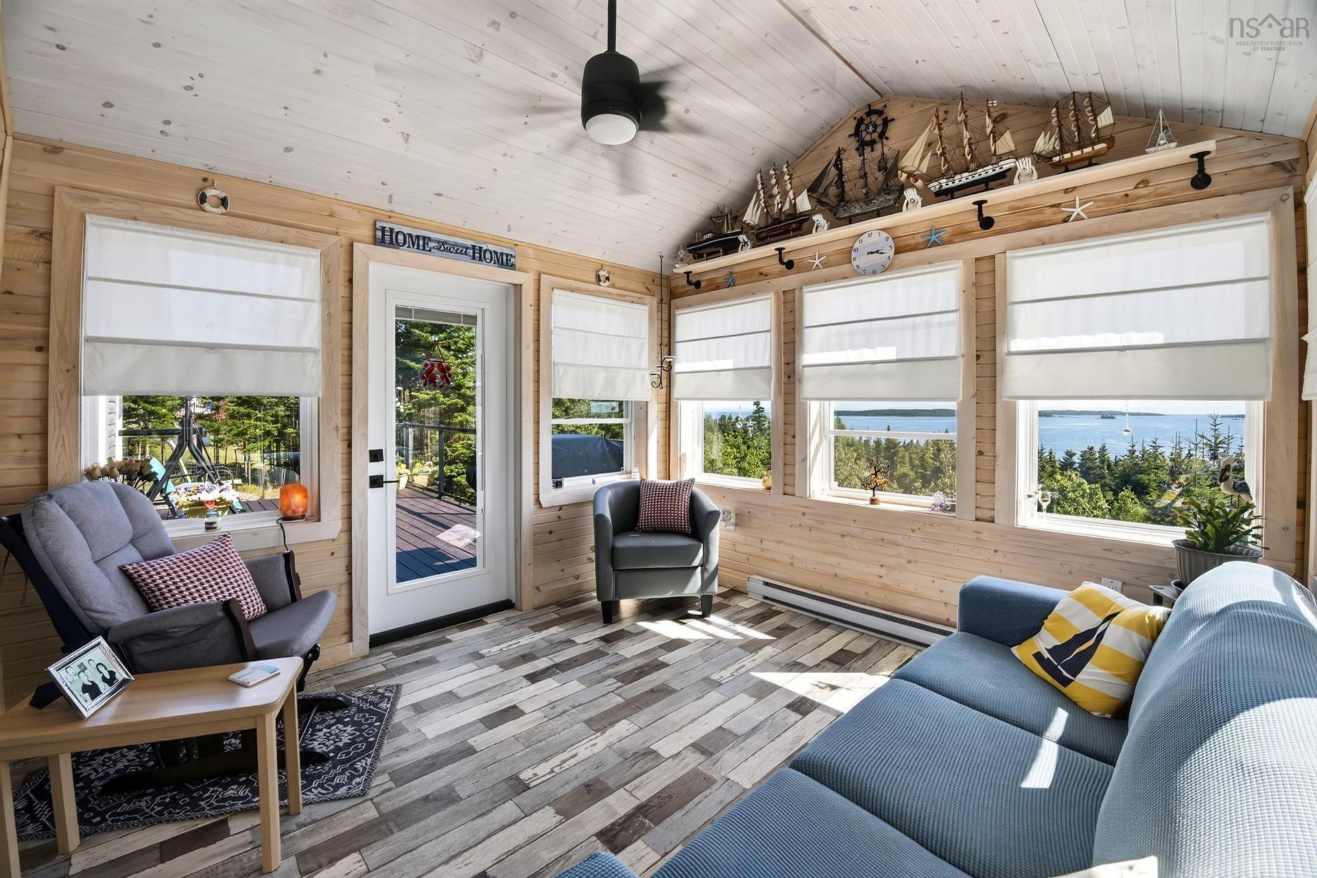16335 Highway 7, Pleasant Harbour, NS