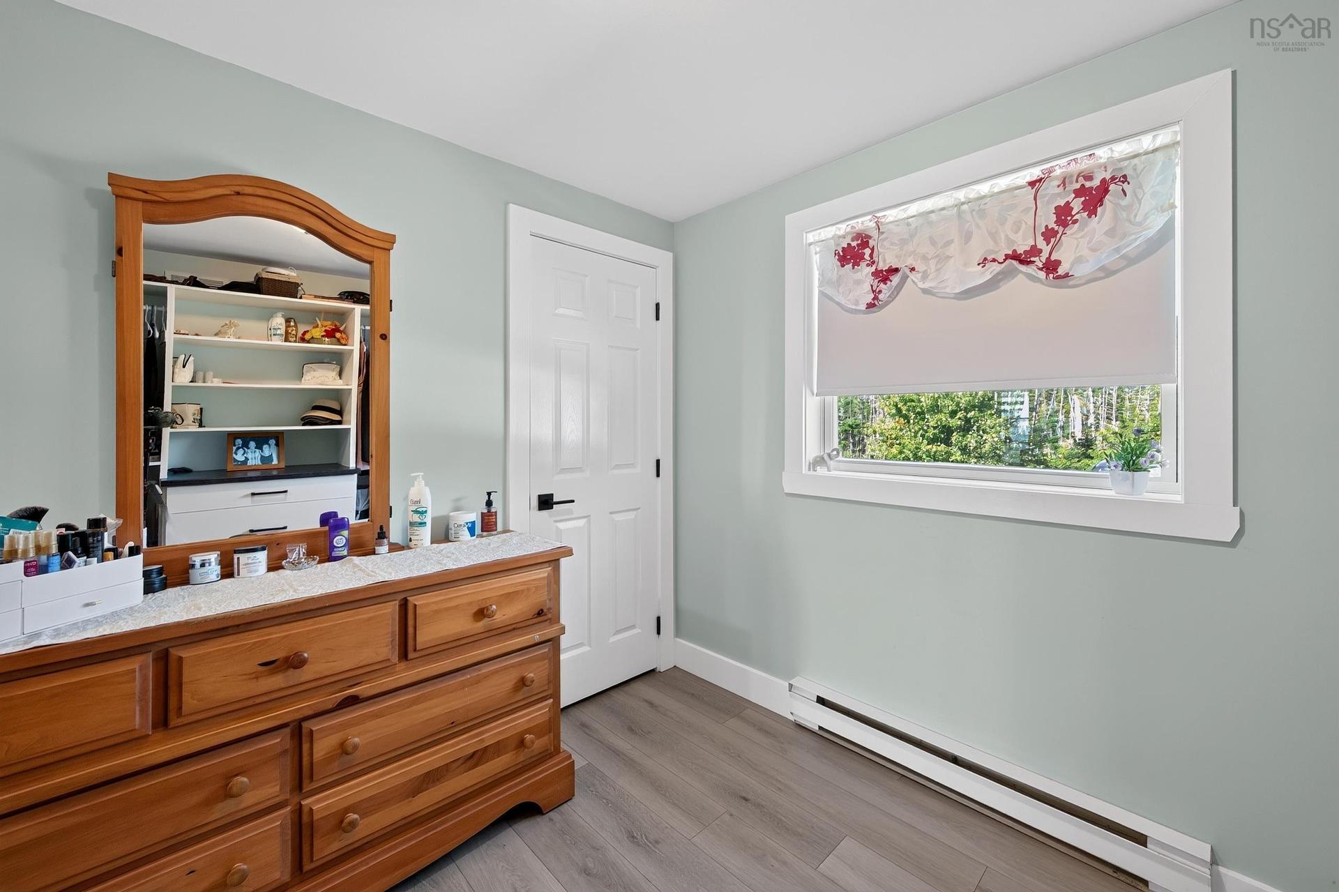 16335 Highway 7, Pleasant Harbour, NS