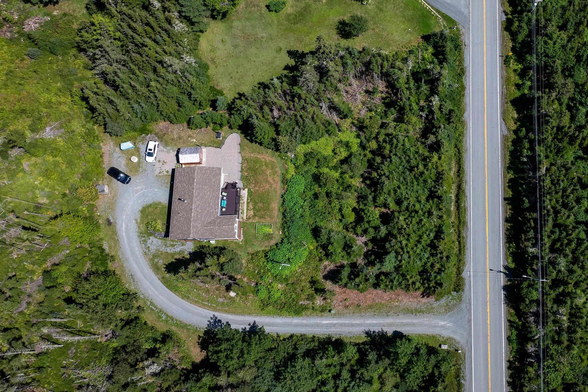 16335 Highway 7, Pleasant Harbour, NS