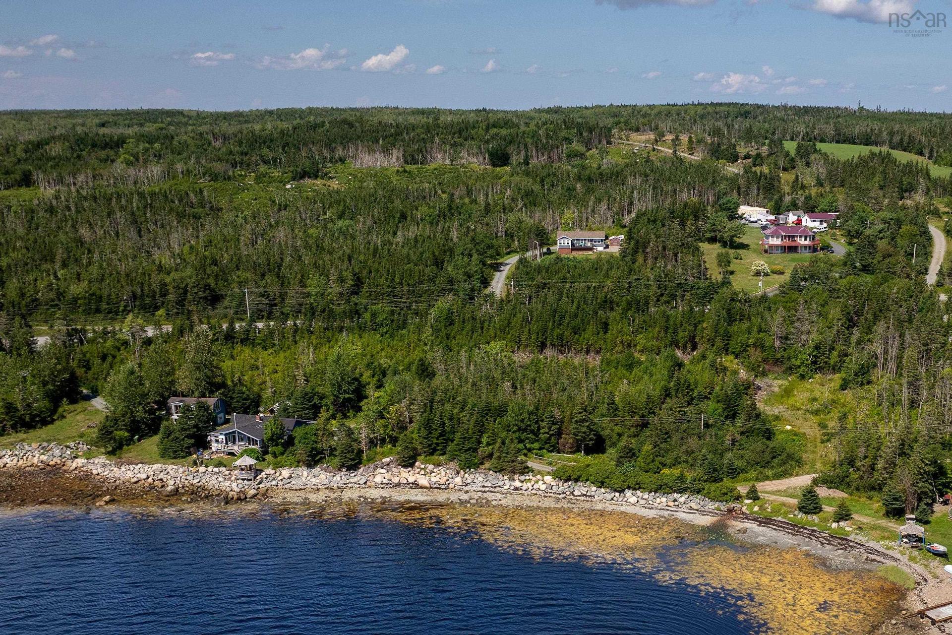 16335 Highway 7, Pleasant Harbour, NS