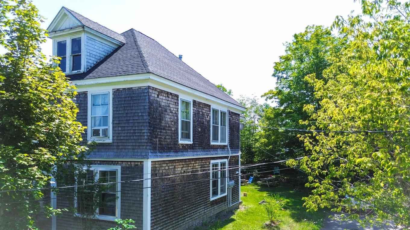 28 St. Andrews Street, Bridgewater, NS
