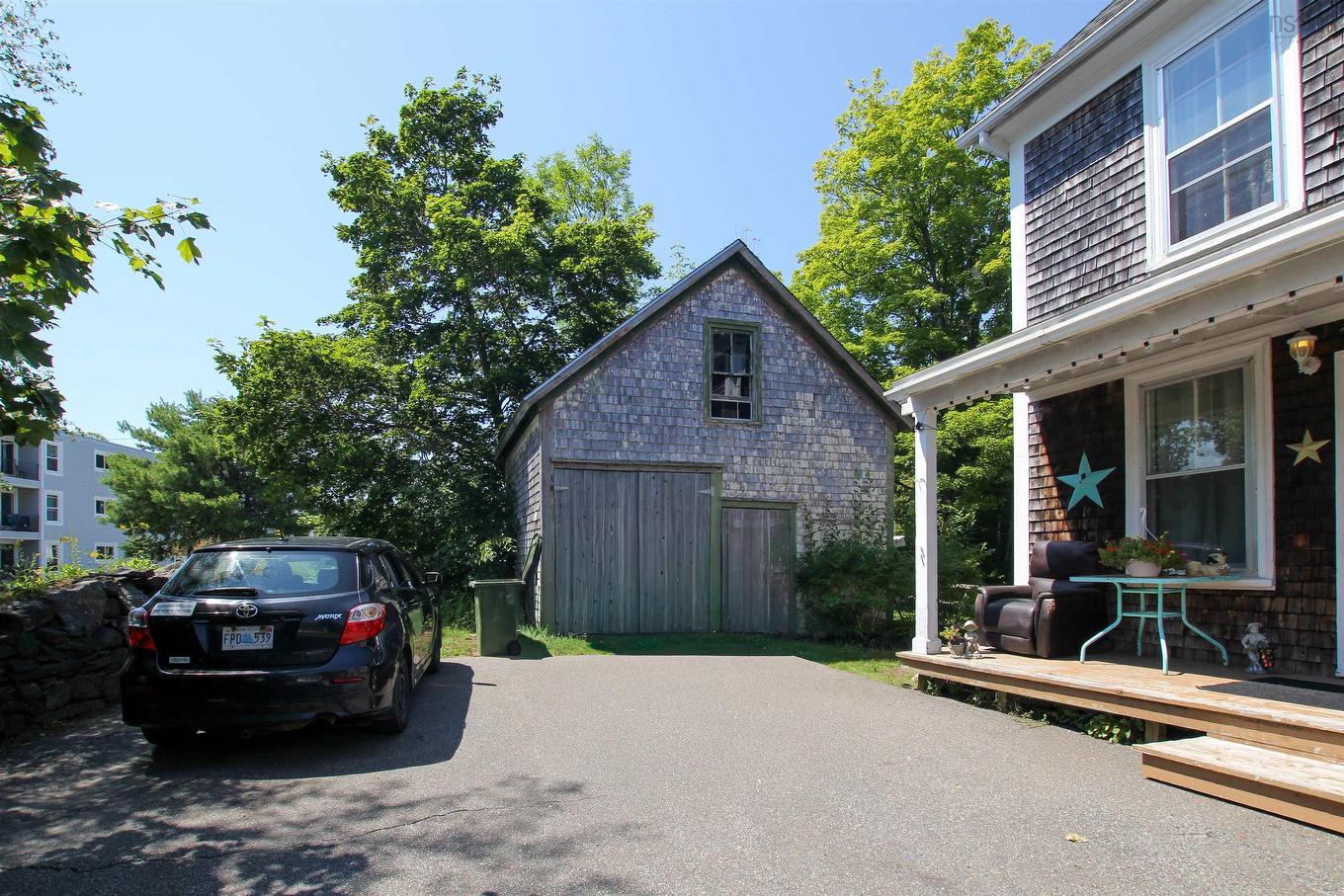 28 St. Andrews Street, Bridgewater, NS