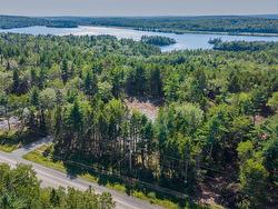 546 Perrin Drive Fall River, NS B2T 1J6