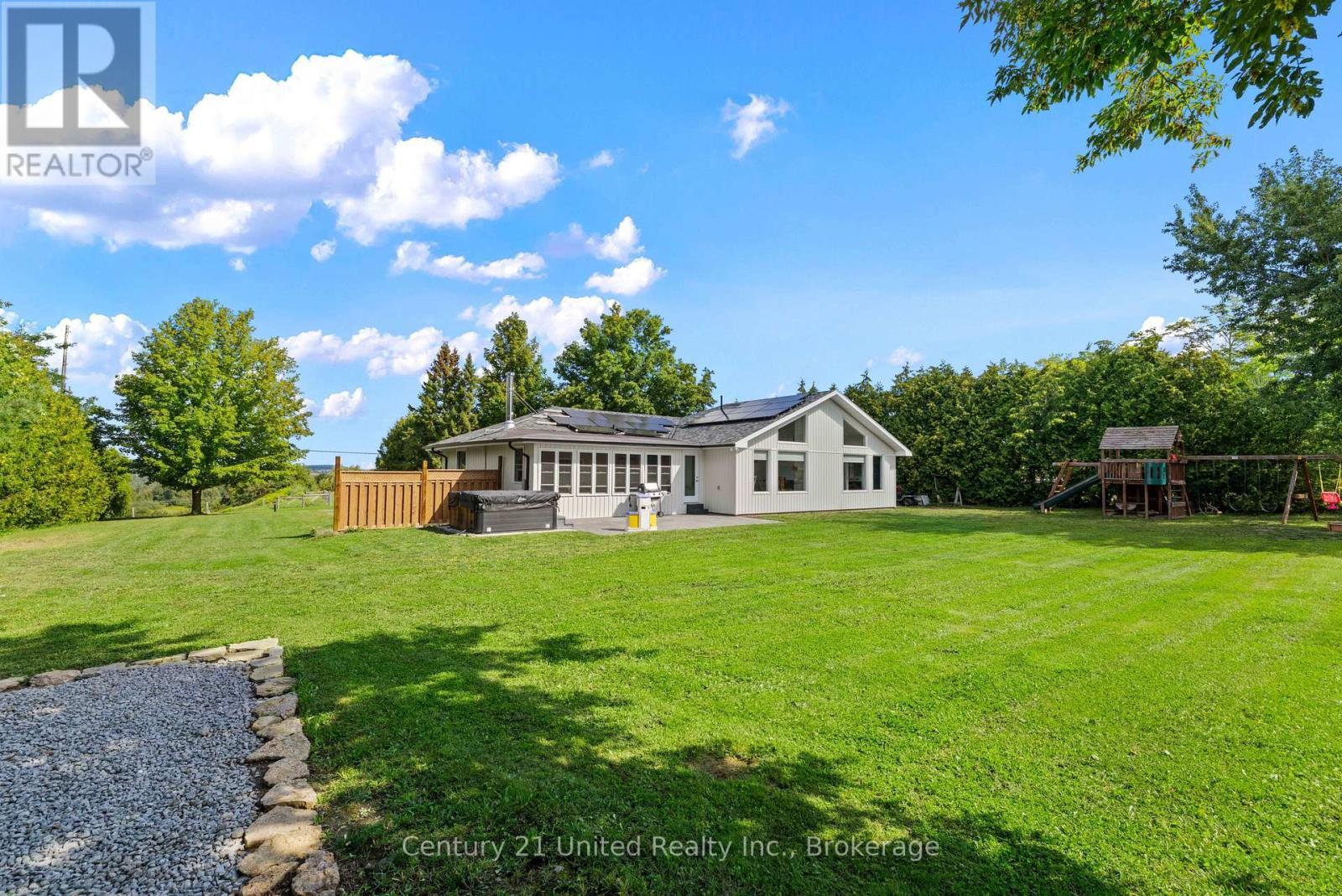 1067 Stewart Line, Cavan Monaghan (Cavan-Monaghan), ON