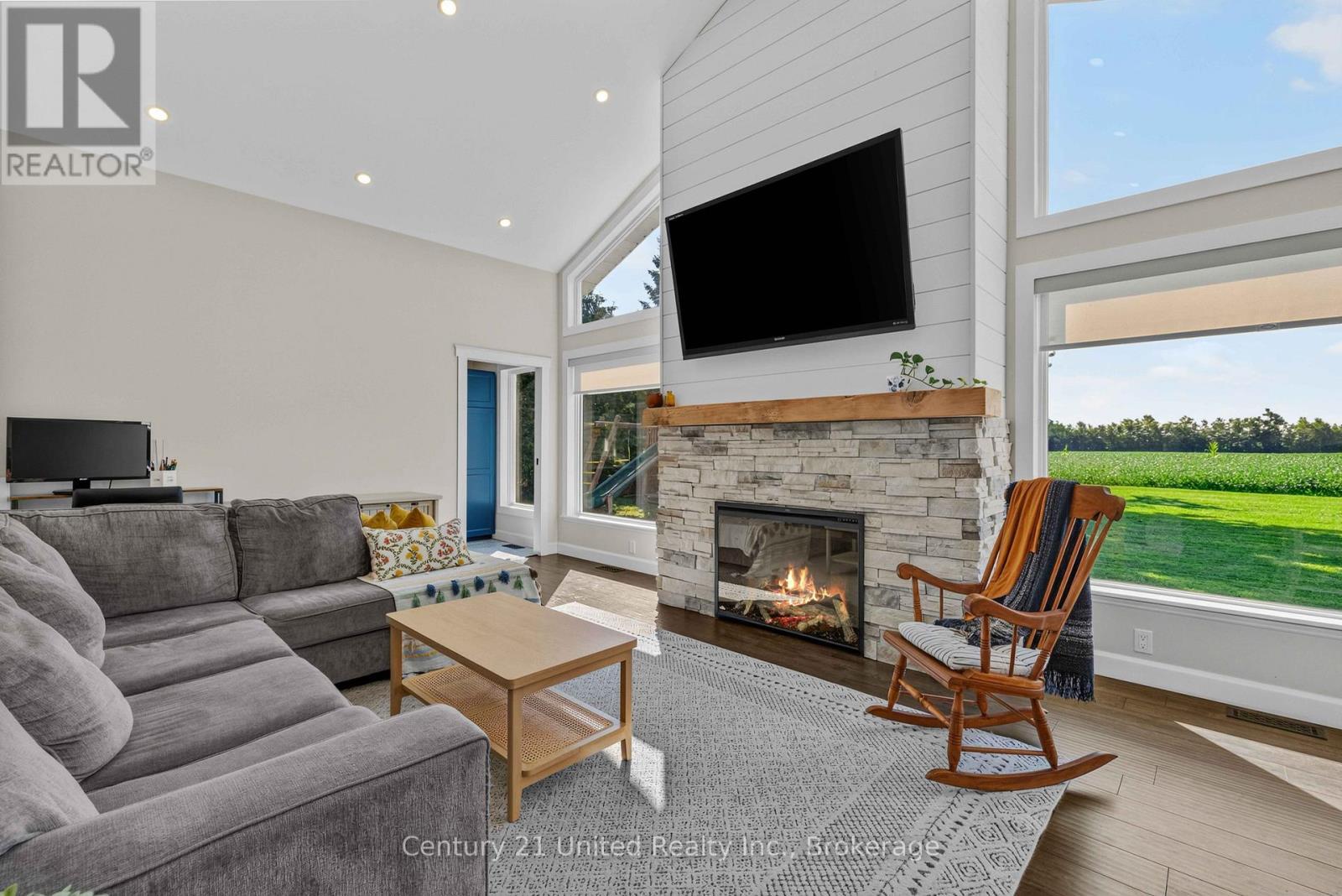 1067 Stewart Line, Cavan Monaghan (Cavan-Monaghan), ON