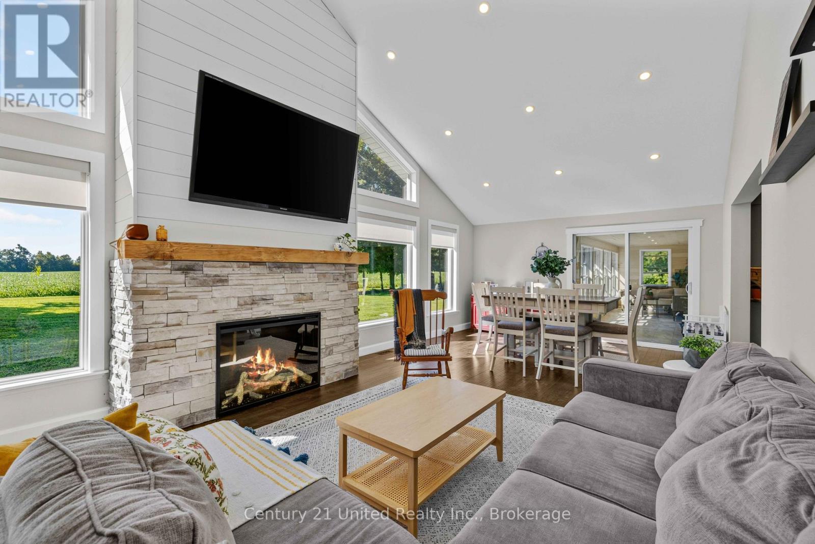 1067 Stewart Line, Cavan Monaghan (Cavan-Monaghan), ON