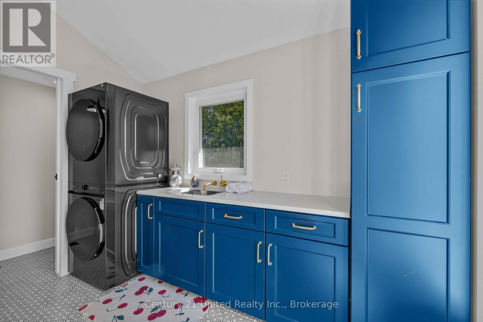 1067 Stewart Line, Cavan Monaghan (Cavan-Monaghan), ON