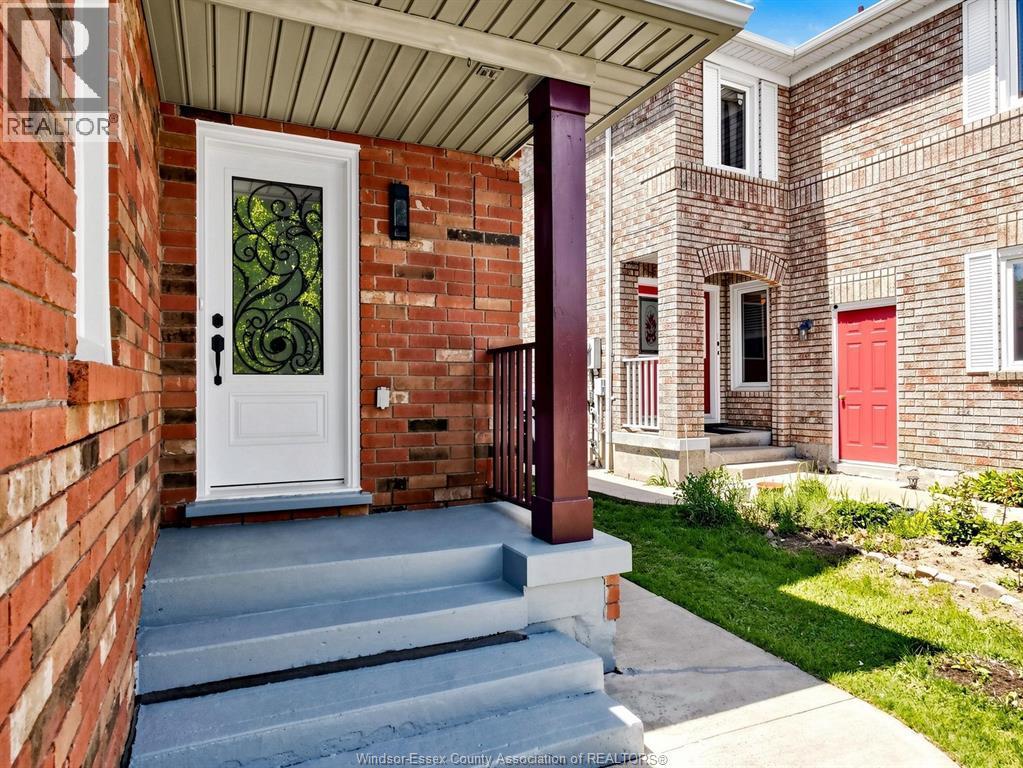 16 Mount Fuji Crescent, Brampton, ON