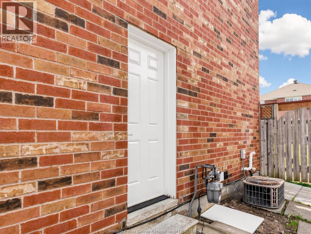 16 Mount Fuji Crescent, Brampton, ON