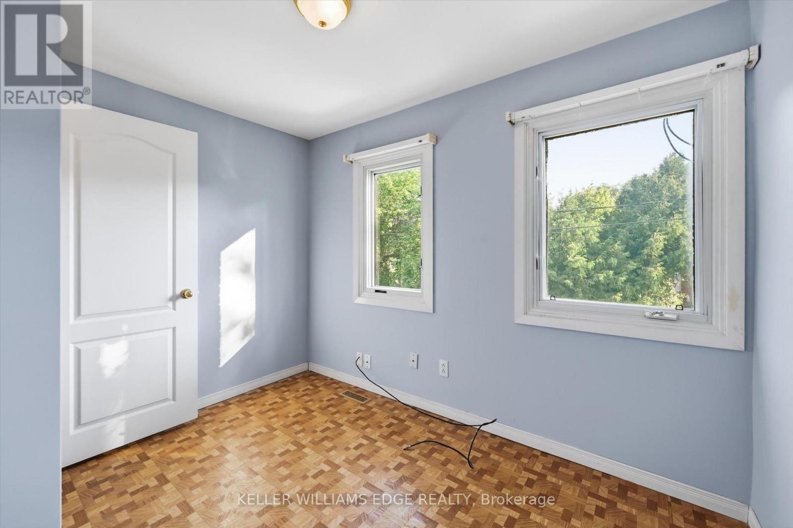2367 Maryvale Court, Burlington, ON
