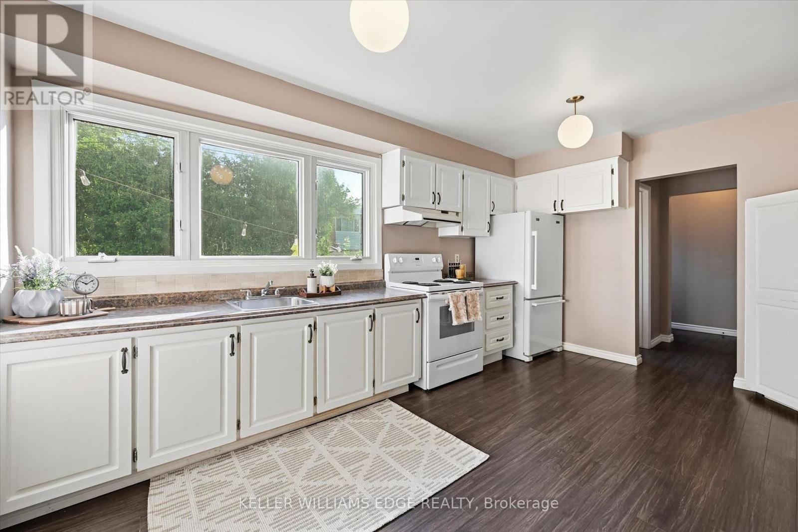 2367 Maryvale Court, Burlington, ON