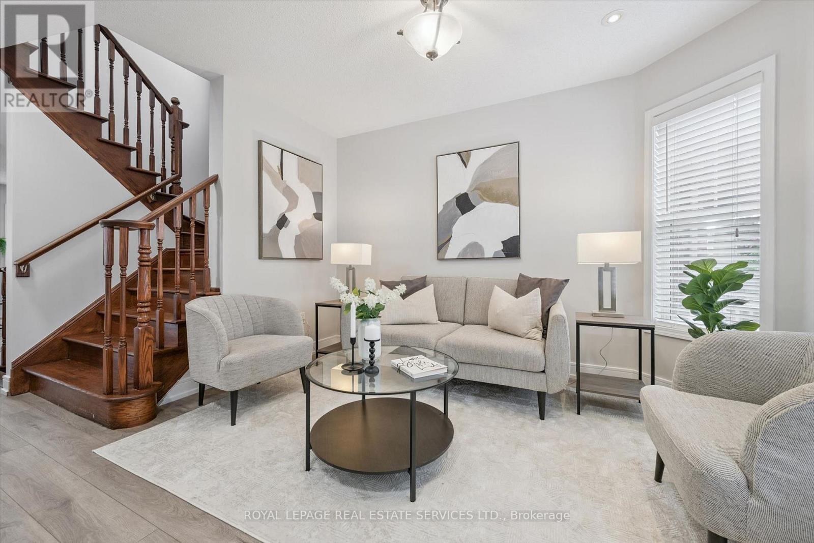 Living Room - 937 Vickerman Way, Milton, ON