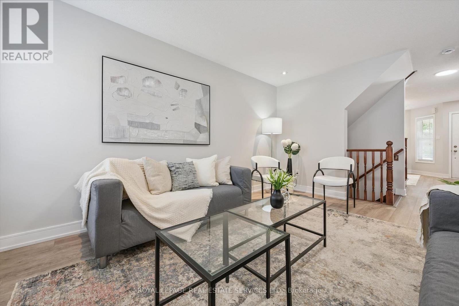 Family Room - 937 Vickerman Way, Milton, ON