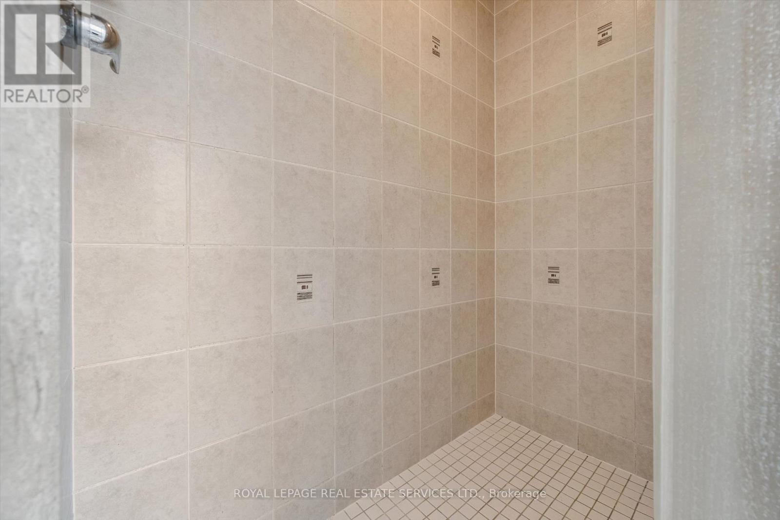 Primary Ensuite Shower - 937 Vickerman Way, Milton, ON