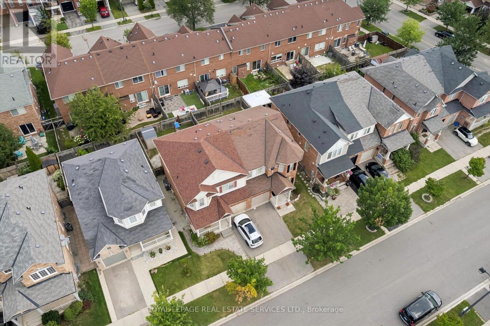 Upscale Street w mostly Detached Homes - 937 Vickerman Way, Milton, ON