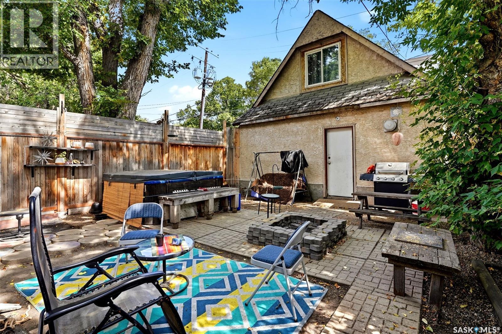 2071 Argyle Street, Regina, SK