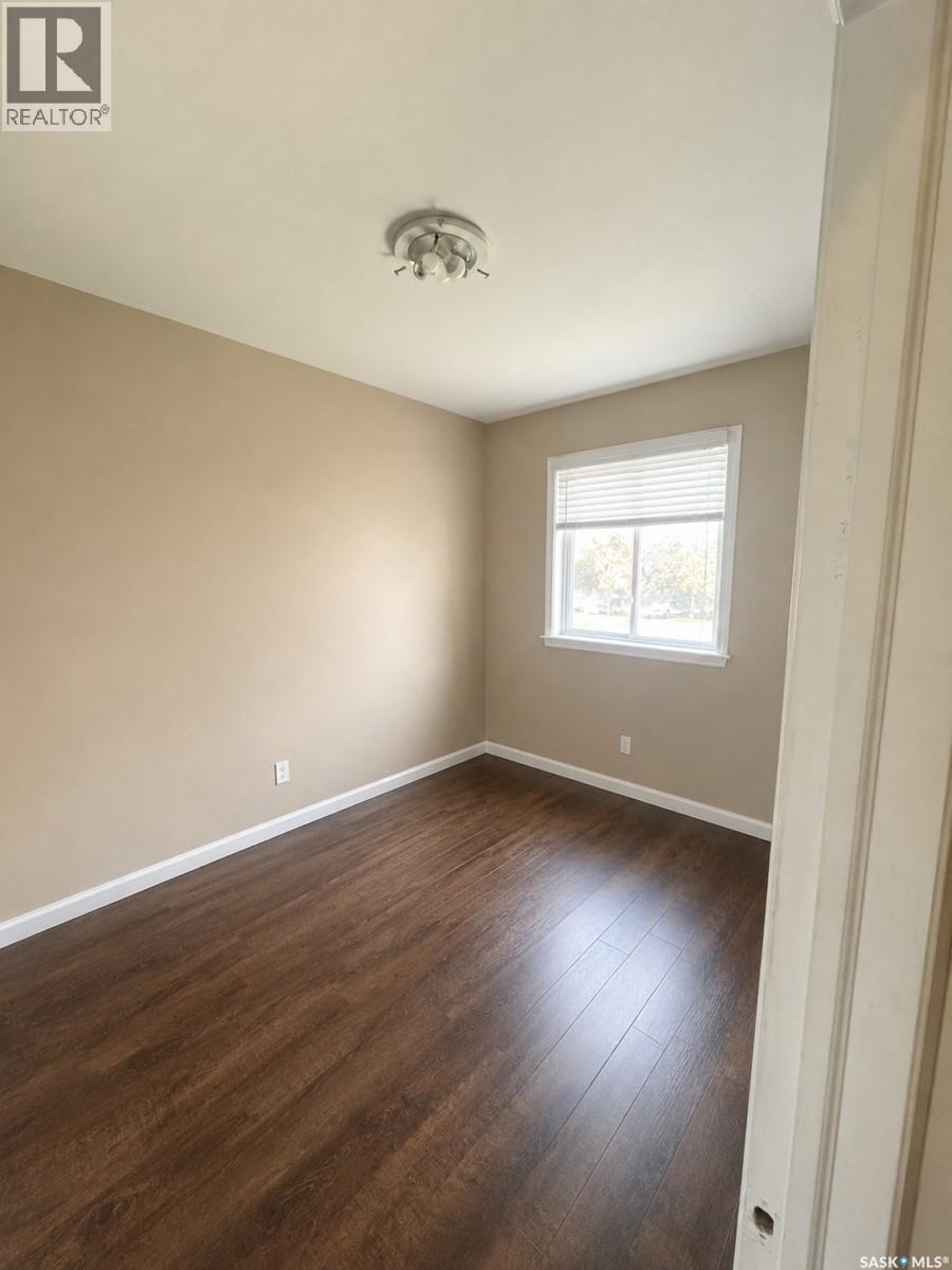 1736 C Avenue N, Saskatoon, SK