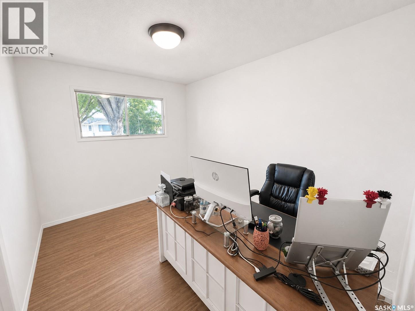 2145 37Th Street W, Saskatoon, SK