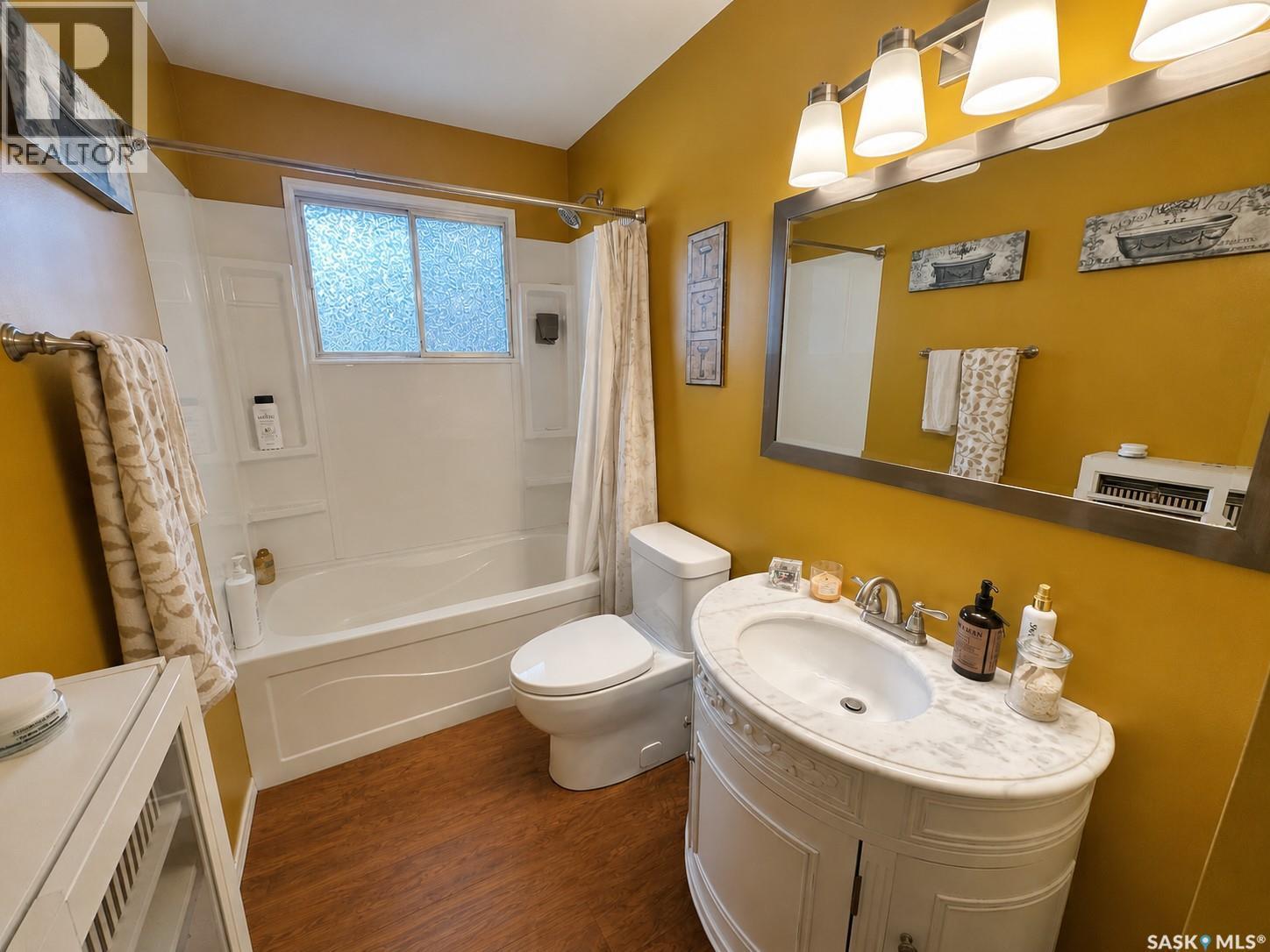 2145 37Th Street W, Saskatoon, SK