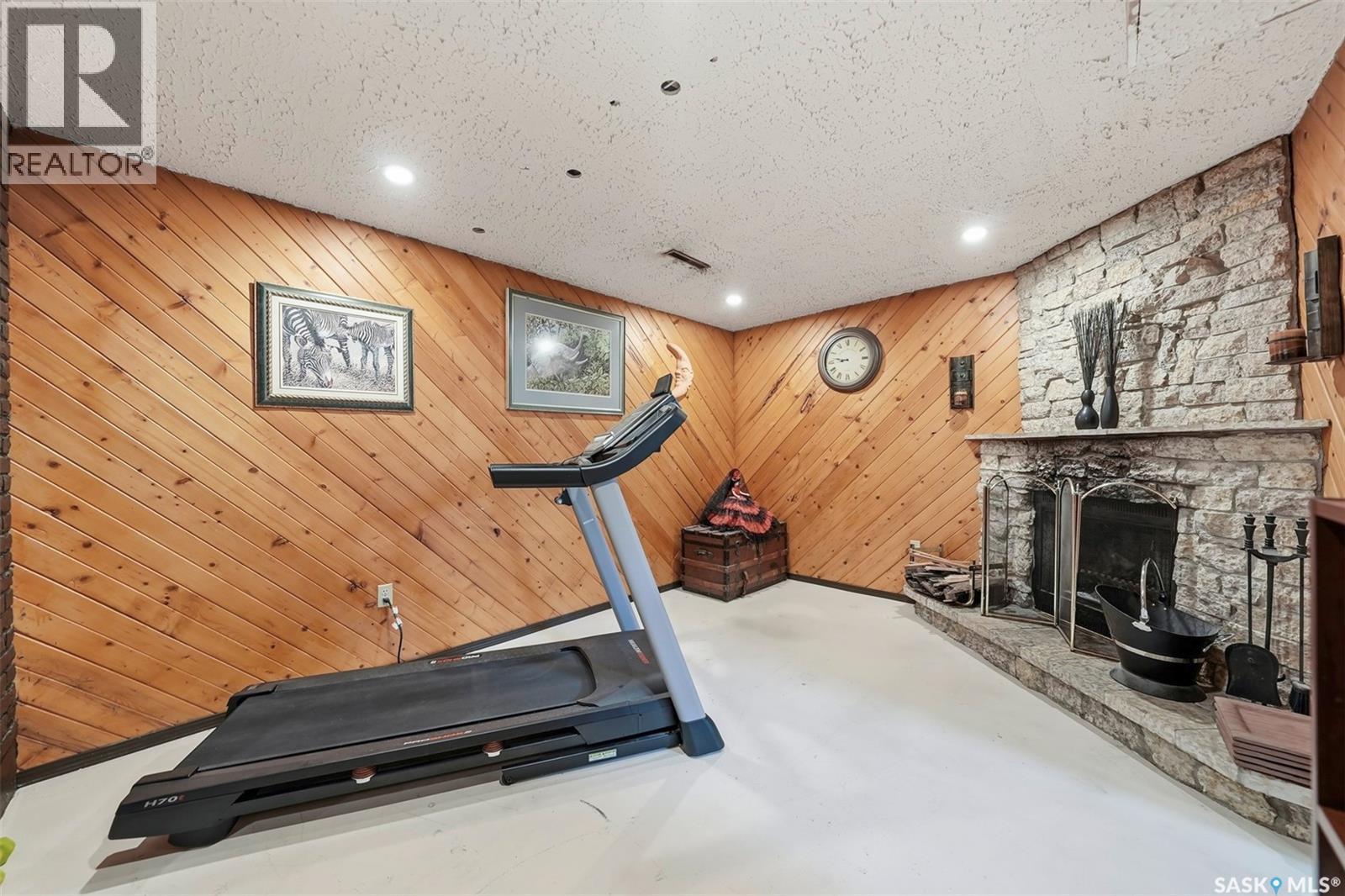 2145 37Th Street W, Saskatoon, SK