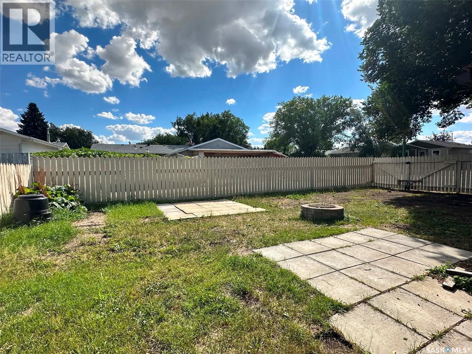 2145 37Th Street W, Saskatoon, SK