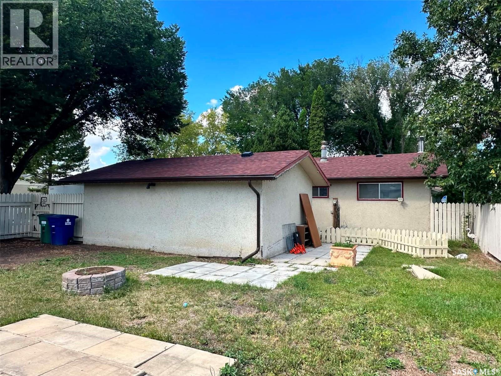 2145 37Th Street W, Saskatoon, SK