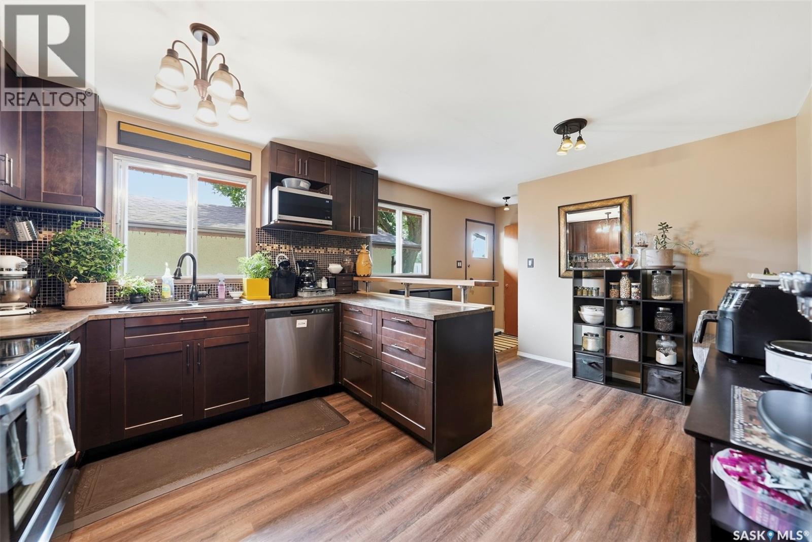 2145 37Th Street W, Saskatoon, SK