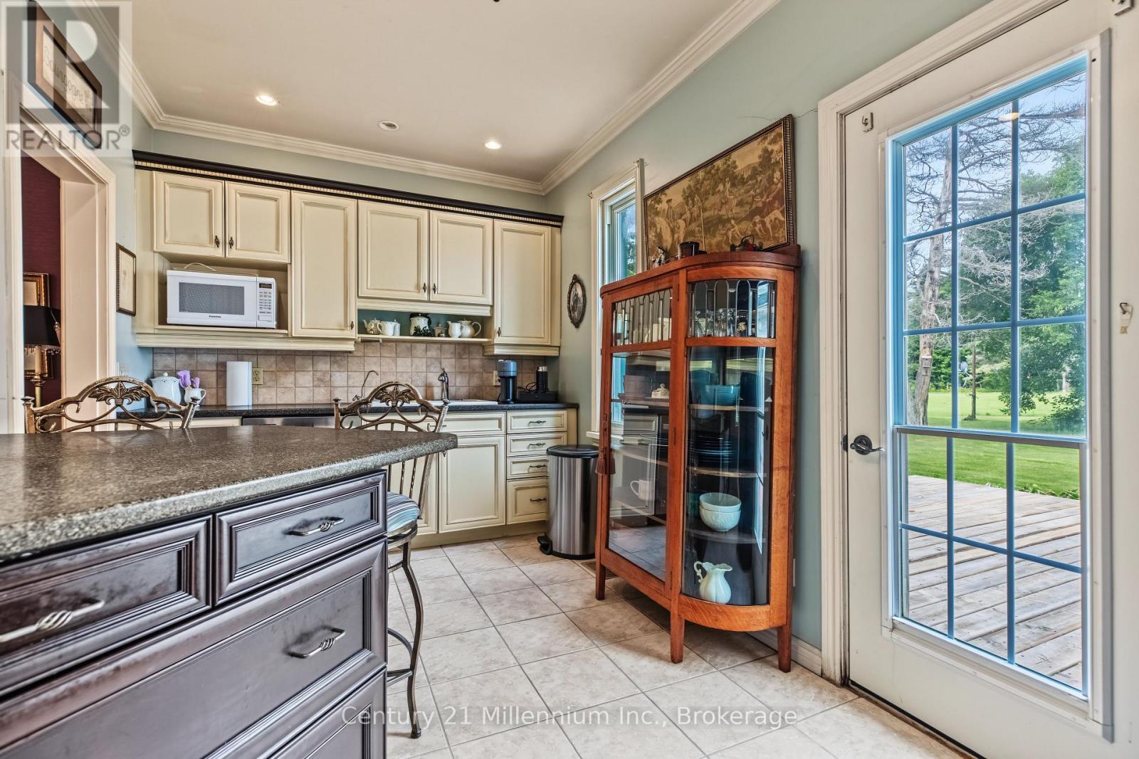 580283 Sideroad 60, Chatsworth, ON
