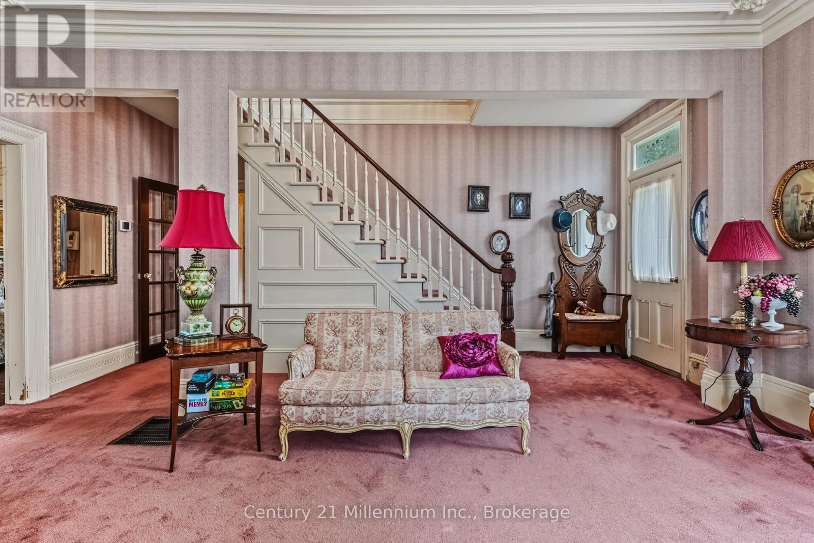 580283 Sideroad 60, Chatsworth, ON