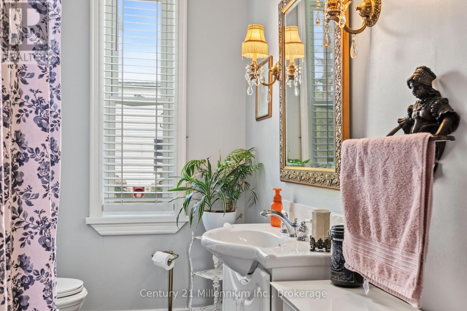 580283 Sideroad 60, Chatsworth, ON