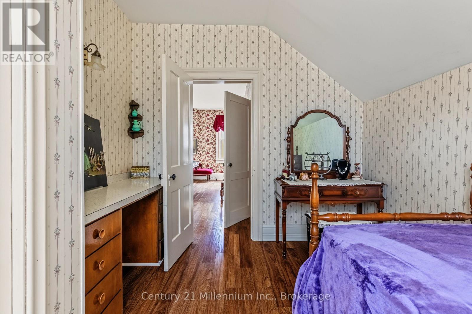 580283 Sideroad 60, Chatsworth, ON