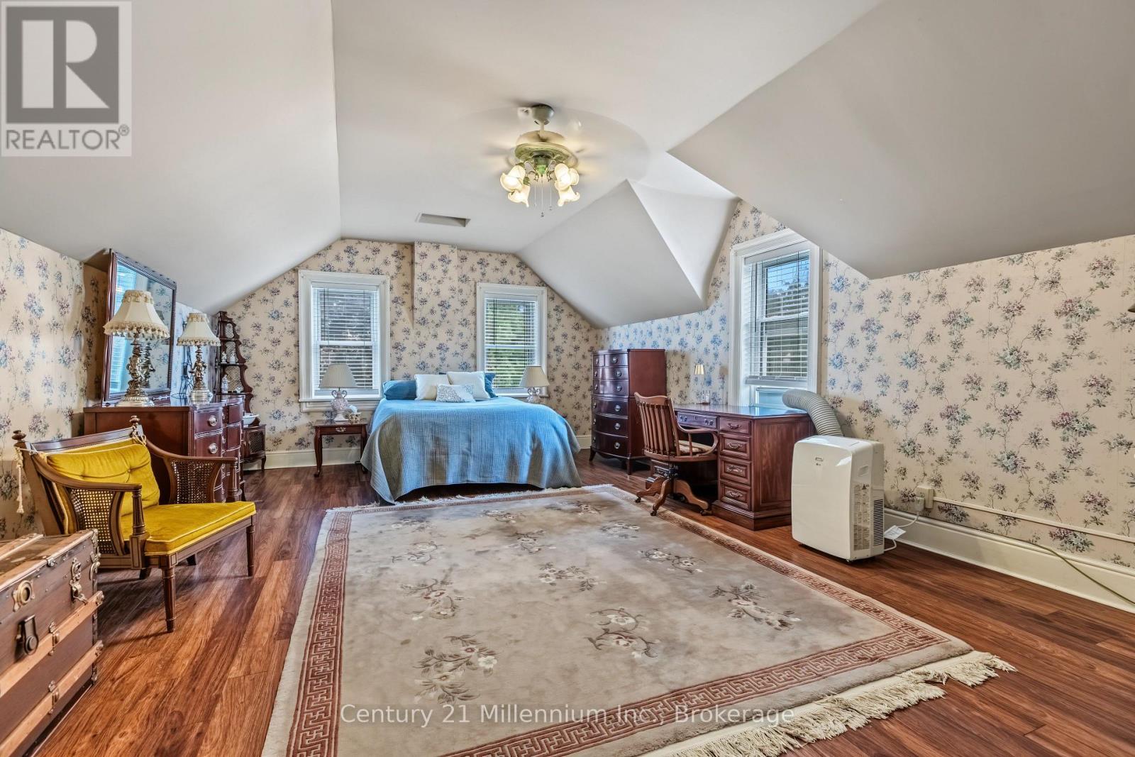 580283 Sideroad 60, Chatsworth, ON