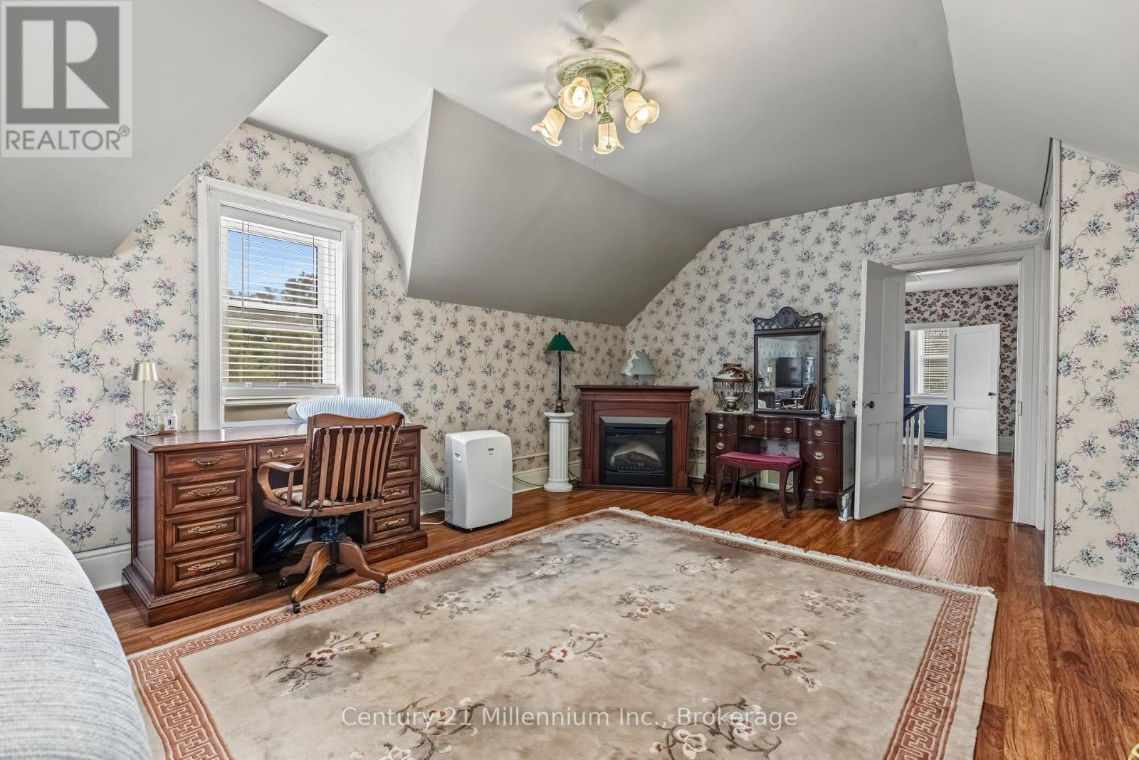 580283 Sideroad 60, Chatsworth, ON
