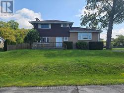 12 EDGEHILL ROAD Belleville (Belleville Ward), ON K8N 2L1